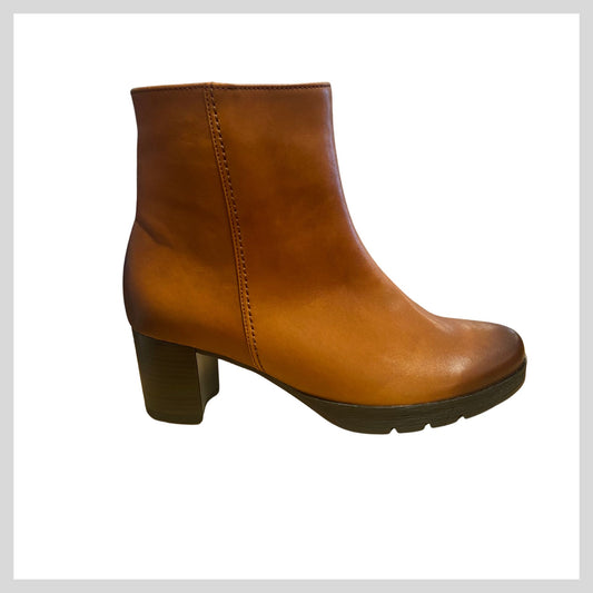 Gabor Women's Tan Boot 72.071.54