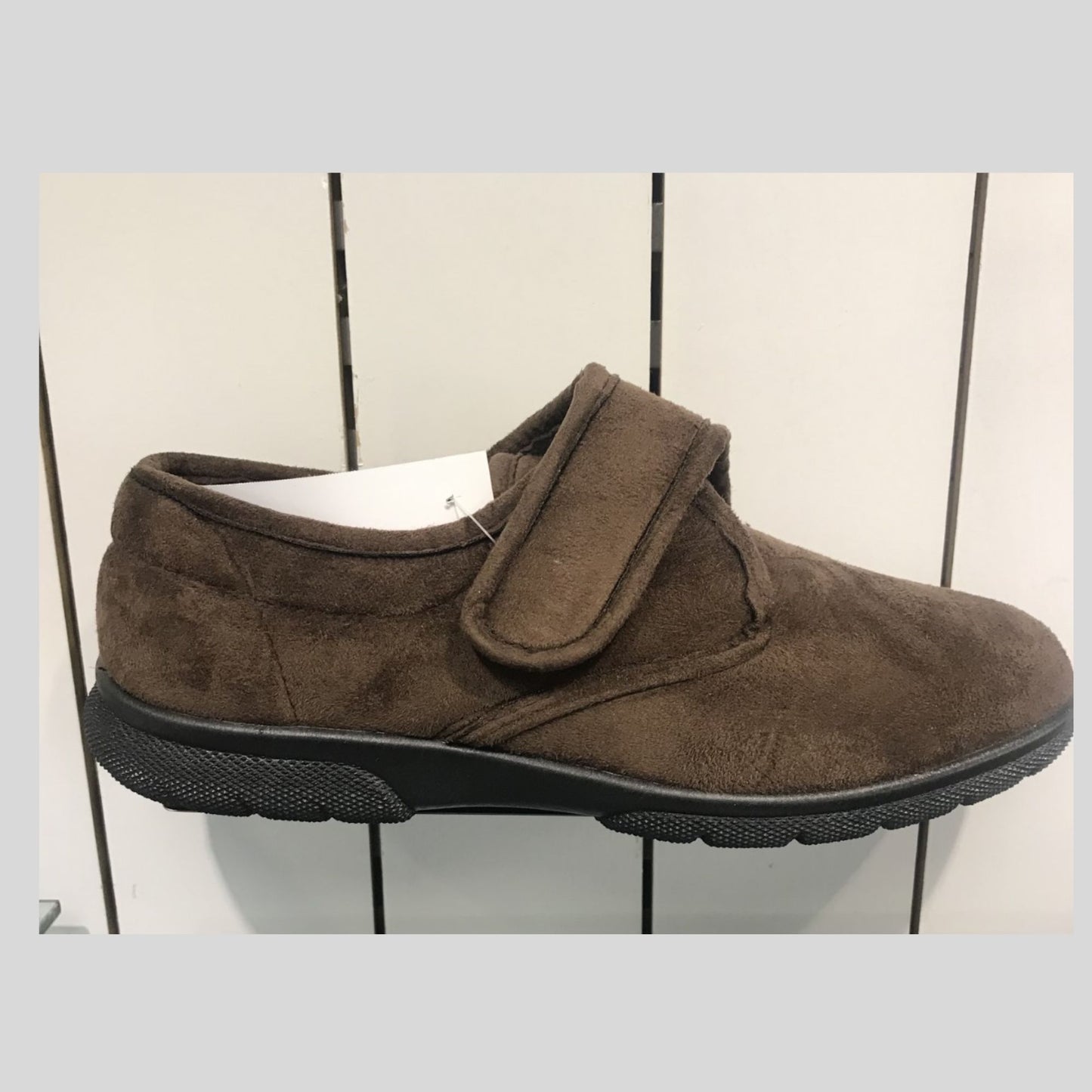 Easy B Daniel Brown 81003B