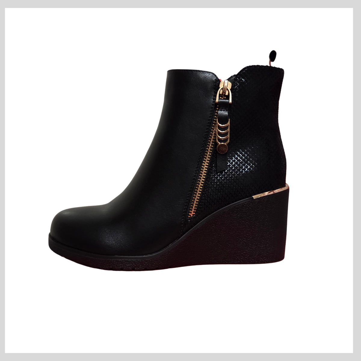REDZ H366 Ladies Black Wedged Boot