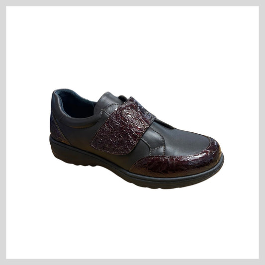 Softmode Ladies Brown Velcro Shoe - Julia EE (wide fitting)  6690-92